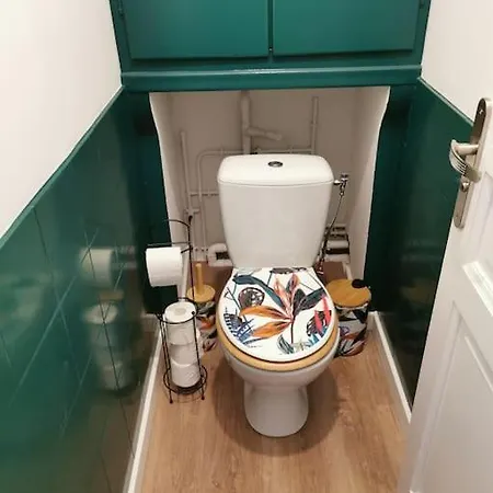 Maison Chaleureuse Dans Petite Cite De Caractere